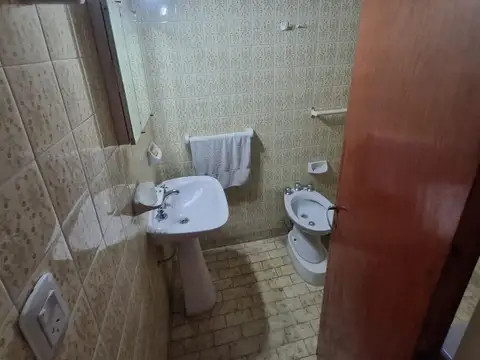 Depto Tipo Casa 2 ambientes con 1 baño