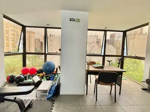 Oficina en Alquiler al Norte