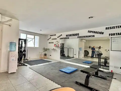 Oficina 3 ambientes con 1 baño