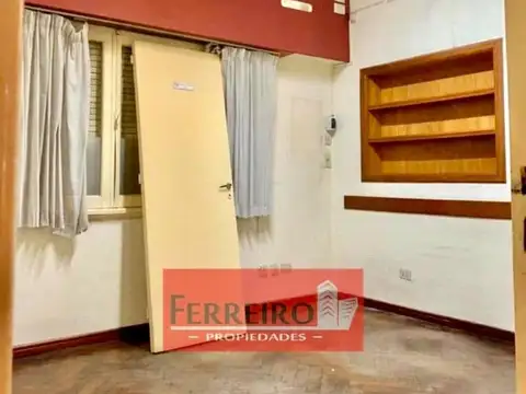 Juan José Paso 1100