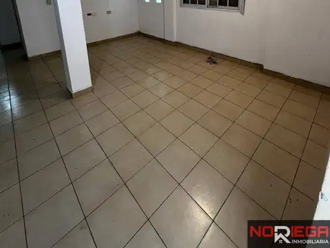 Departamento en Alquiler en Villa Ballester, $ 450.000