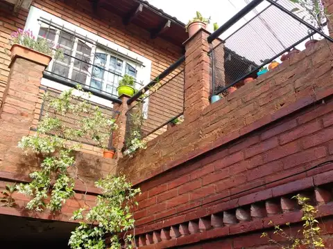 Depto Tipo Casa en Venta de 4 ambientes