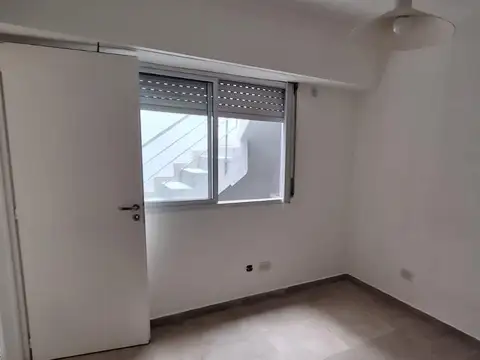 Depto Tipo Casa en Venta 17 años