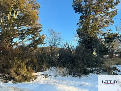 Excepcional lote de 1.224m² en el exclusivo barrio cerrado Bahía Cauquén