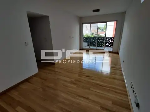 Cnel R L Falcon 6000, Piso 7