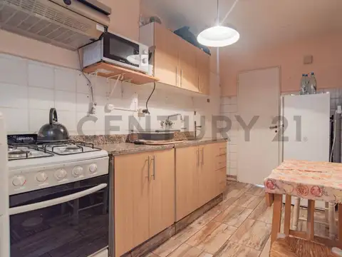 Alquiler Departamento 3 Ambientes en Recoleta con Balcón Luminoso