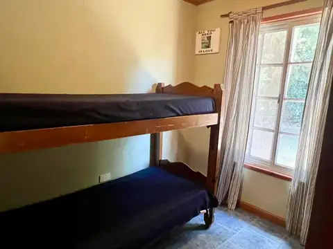 Casa 3 ambientes con 1 baño