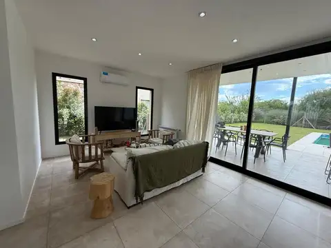 CASA EN ALQUILER - PUERTOS, LAS ARAUCARIAS