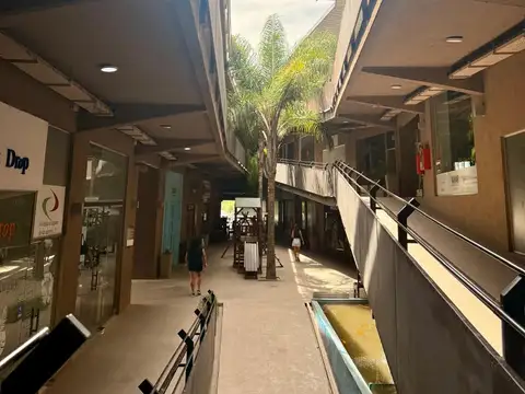 Local en Venta 14 años