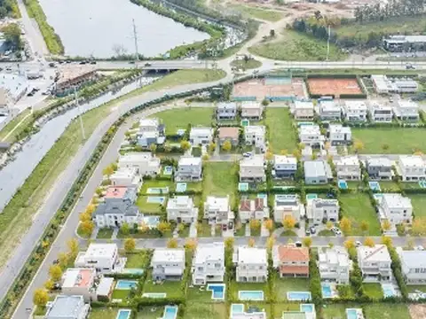 Terreno en Venta de 770,0 m2