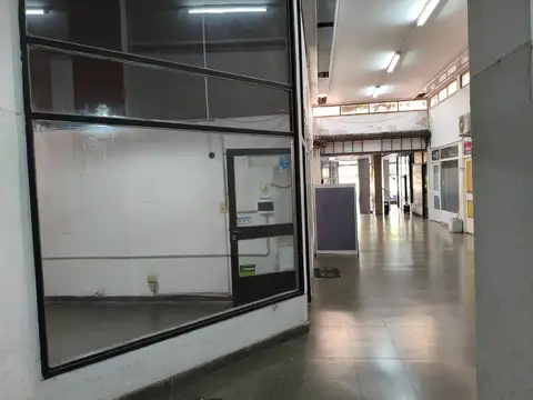 Local en Centro rosario galería corrientes Once