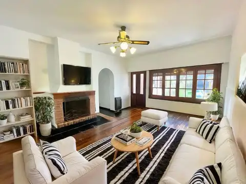 Casa en Venta en Lomas De Zamora, USD 257.000