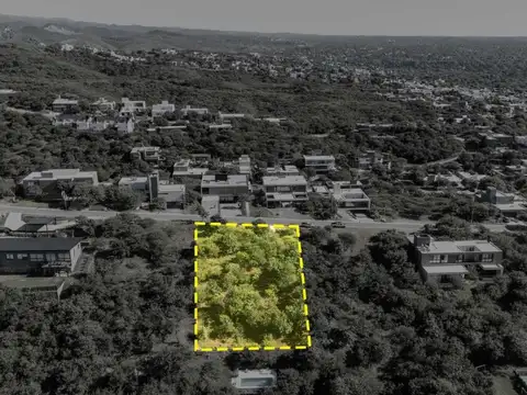 Terreno en Venta en La Calera, USD 210.000