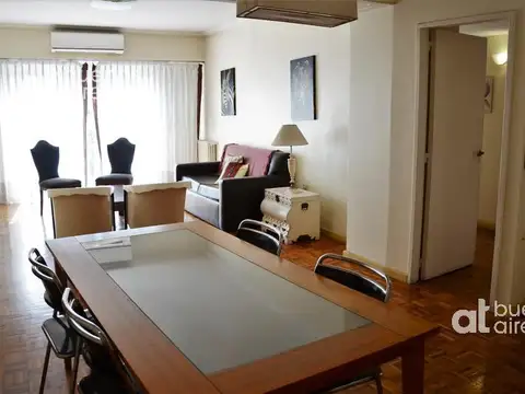 Av. Libertador al 600, entre Cerrito y Libertad