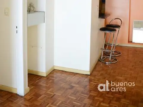 Dpto 3 amb. Al frente con balcón en Retiro - Seguridad 24hs- Alquiler Temporaral  SIN MUEBLES