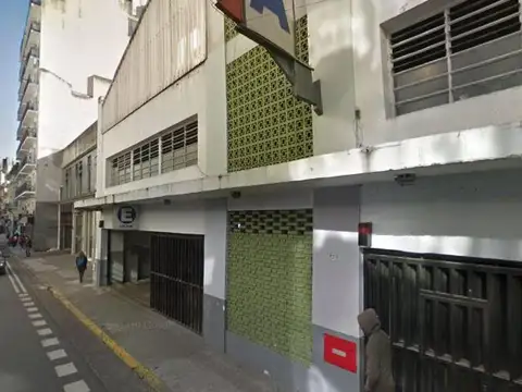 Adolfo Alsina e/ Salta y Santiago del Estero