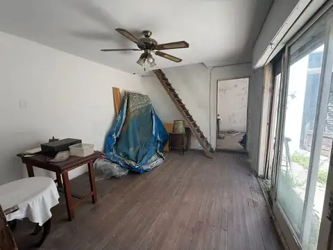 Casa 4 ambientes con 1 baño