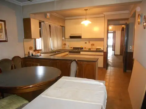 Casa en Alquiler al Sureste