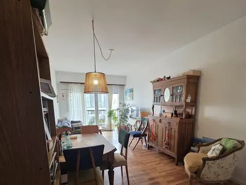 Alberti 2300, Piso 5