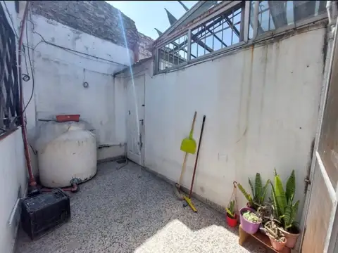 Depto Tipo Casa en Venta 46 años