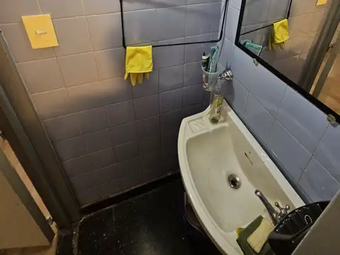 Alquiler Local Comercial c/Entrepiso y Sotano en Belgrano