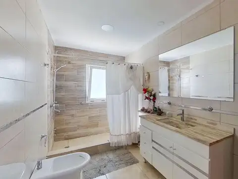 Casa en Venta al Oeste