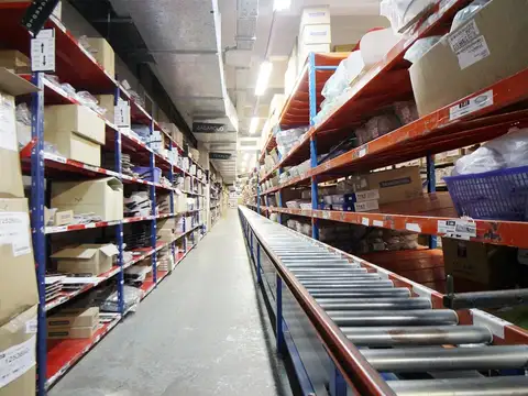 Avenida Don Pedro de Mendoza 2500