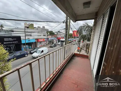 AVENIDA 25 DE MAYO 1200