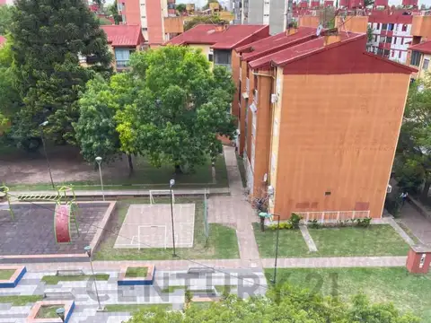 Venta Dpto. 4 ambientes Flores