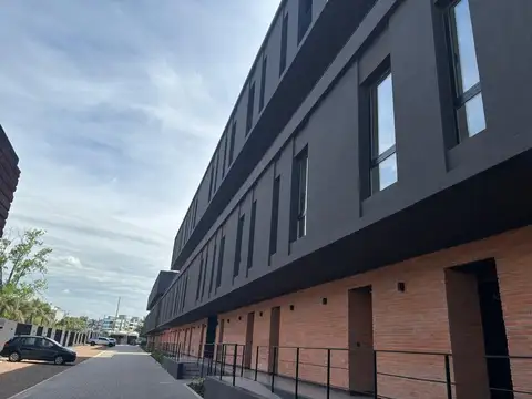 DUPLEX 3 AMBIENTES en VENTA UP PILAR - LAGOON