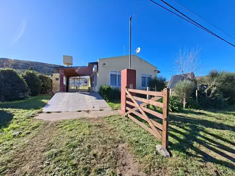 Casa 3 ambientes con 1 baño