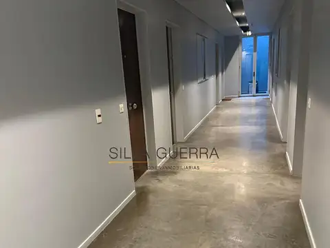 Castaneda 1800, Piso 1