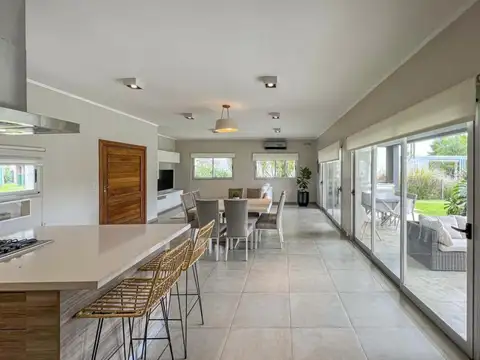 Casa en Venta al Oeste