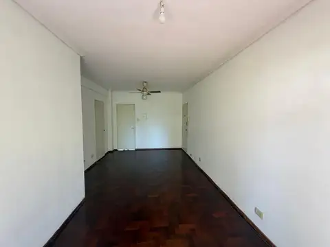 Departamento en Alquiler en Centro, $ 800.000
