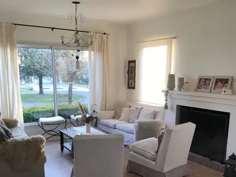 Casa en Alquiler Temporal A Estrenar