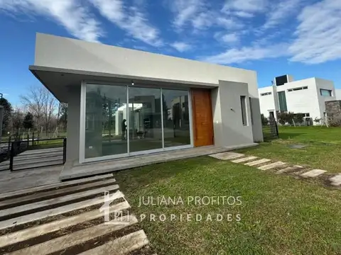 Casa cuatro ambientes - La reserva de Hudson