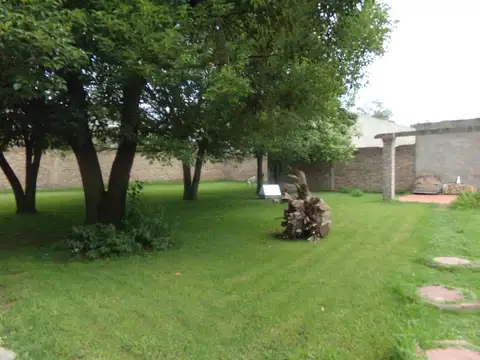 Galpon en Venta en General Rodriguez, USD 1