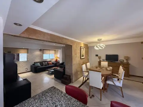 Departamento en Av. Pellegrini