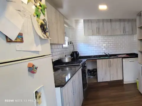 Casa Céntrica 4 dorm c/vista a 7 cuadras del lago