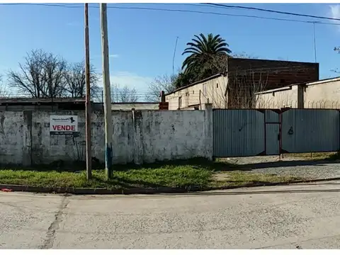 SE VENDE  INMUEBLE DE 1.428 MT2 (34 MTS DE FRENTE X 42 MTS