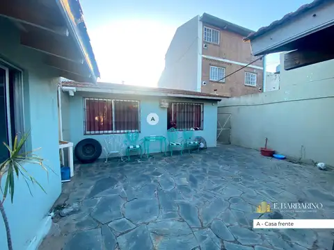Casa en Venta con 1 cochera