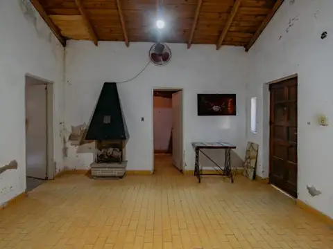 Depto Tipo Casa 5 ambientes con 1 baño