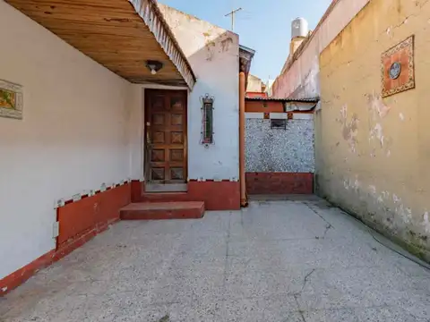 Depto Tipo Casa en Venta de 5 ambientes