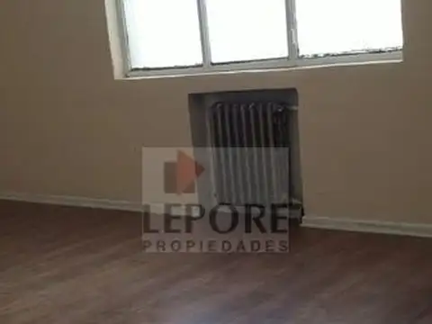 Oficina en Venta 60 años