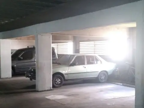 Cochera en Venta Fija