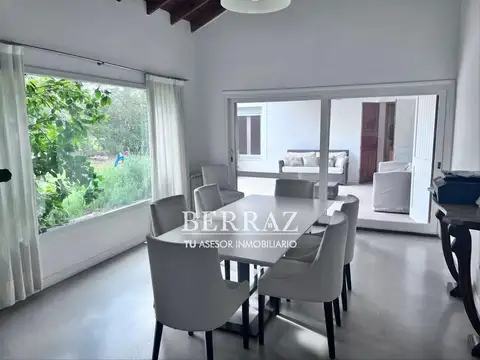 Casa 5 ambientes con 2 baños