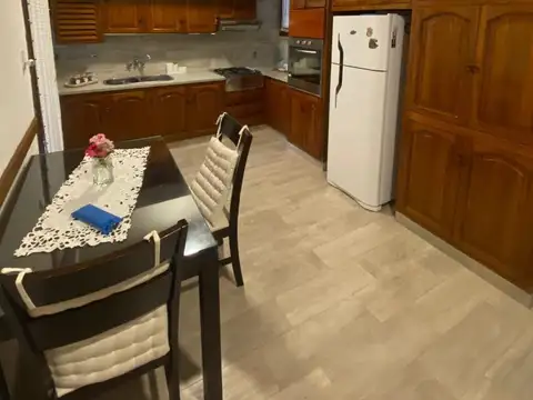 Casa en Alquiler de 4 dormitorios