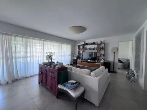 Doctor René Favaloro 3300