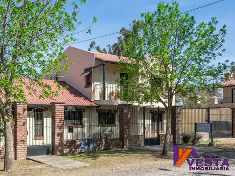 Casa en Venta de 5 dormitorios