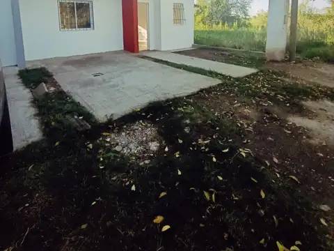 Calle Crisólogo Larralde y Juan Garrigo